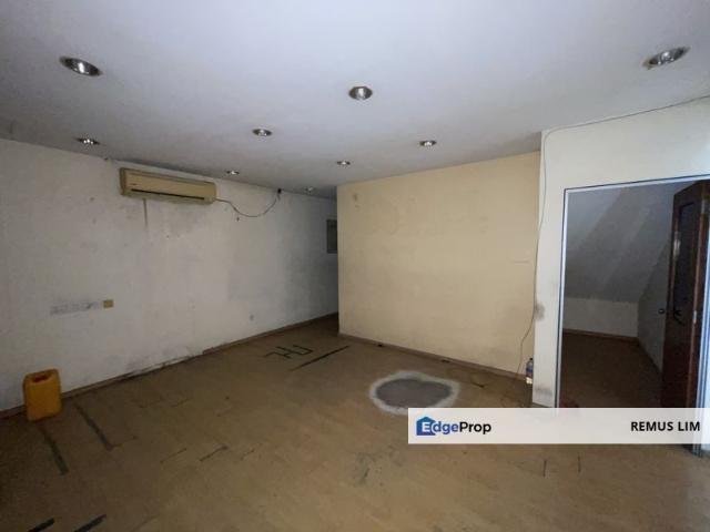Shop for sale in USJ 1, Majlis Bandaraya Subang Jaya