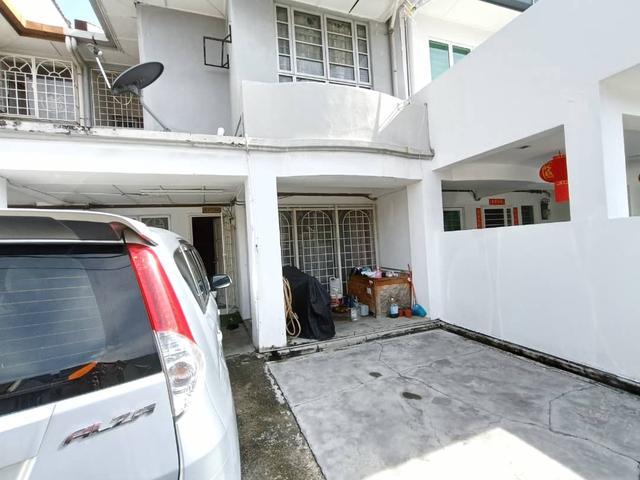 Terraced House for sale in Petaling, Subang Jaya