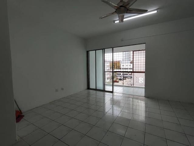 Apartment for sale in Petaling, Subang Jaya