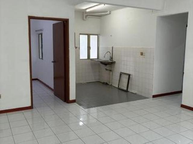 Apartment for sale in Petaling, Subang Jaya