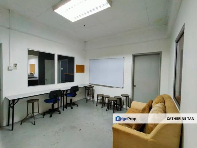 Shop for rent in Petaling, Subang Jaya