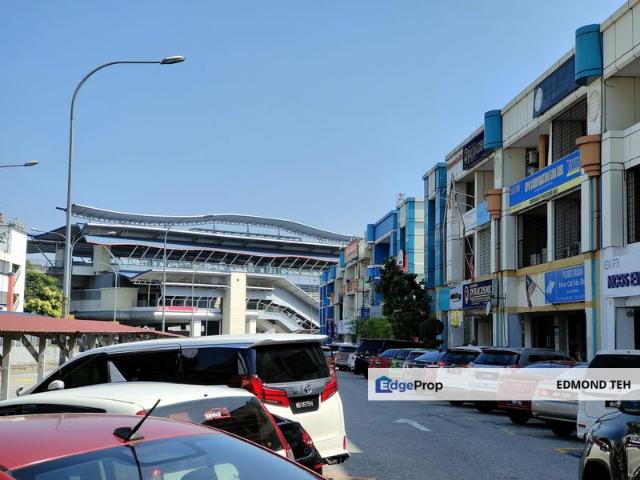 Shop for sale in Petaling, Subang Jaya