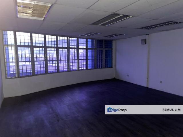 Shop for rent in Petaling, Subang Jaya