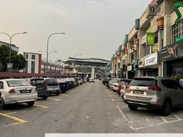 Shop for sale in Petaling, Subang Jaya
