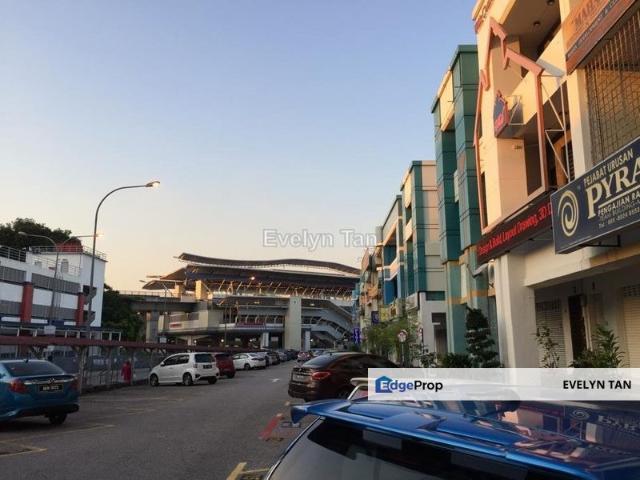 Shop for sale in Petaling, Subang Jaya