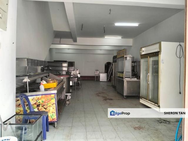 Shop for sale in Petaling, Subang Jaya