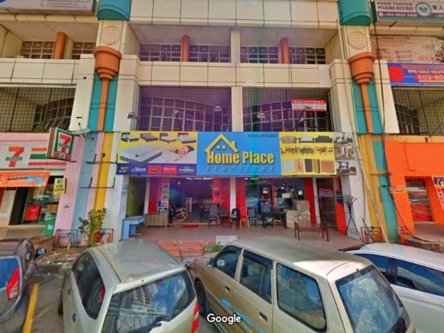 Shop for sale in Petaling, Subang Jaya