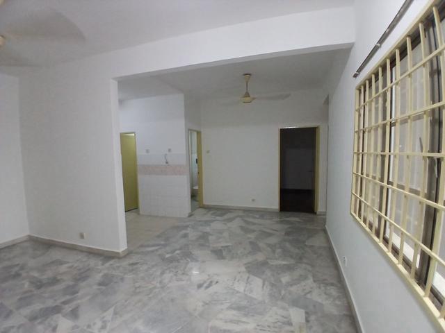 Apartment for sale in Majlis Bandaraya Subang Jaya, Petaling
