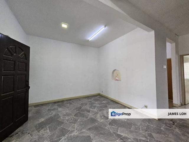 House for sale in Petaling, Subang Jaya