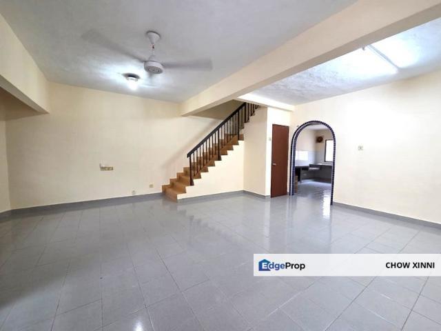 House for sale in Petaling, Subang Jaya