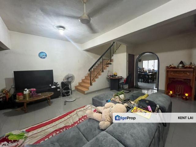 House for sale in USJ 2, Majlis Bandaraya Subang Jaya