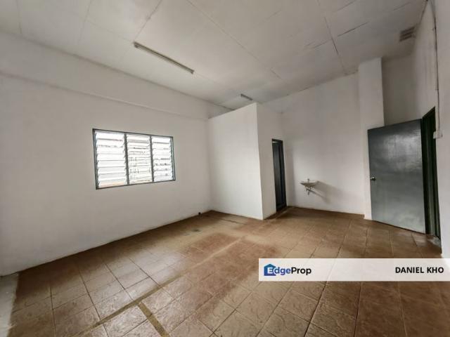 Shop for rent in Petaling, Damansara Damai