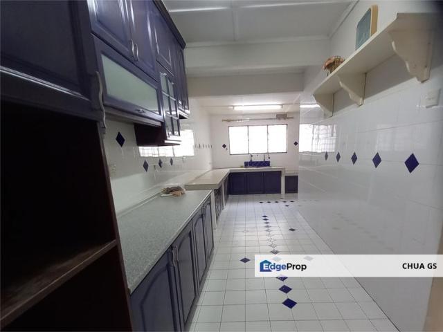 House for sale in Petaling, Subang Jaya