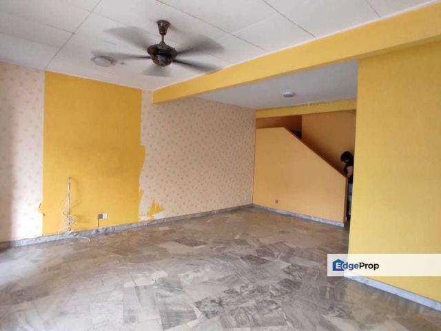 House for sale in Petaling, Subang Jaya