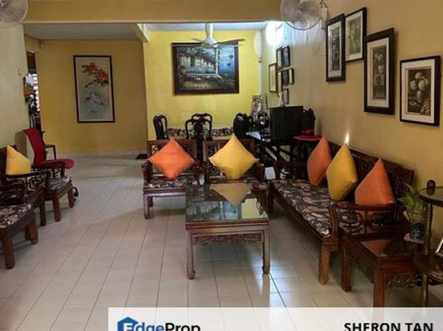House for sale in Petaling, Subang Jaya