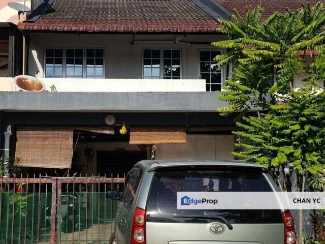 House for sale in USJ 2, Majlis Bandaraya Subang Jaya