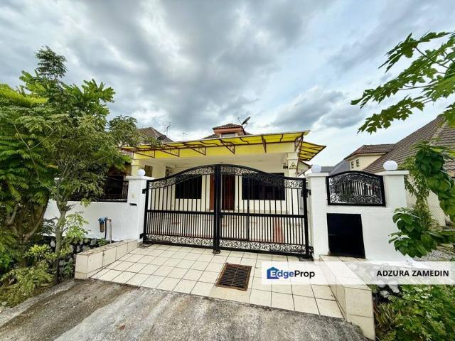 House for sale in Petaling, Subang Jaya