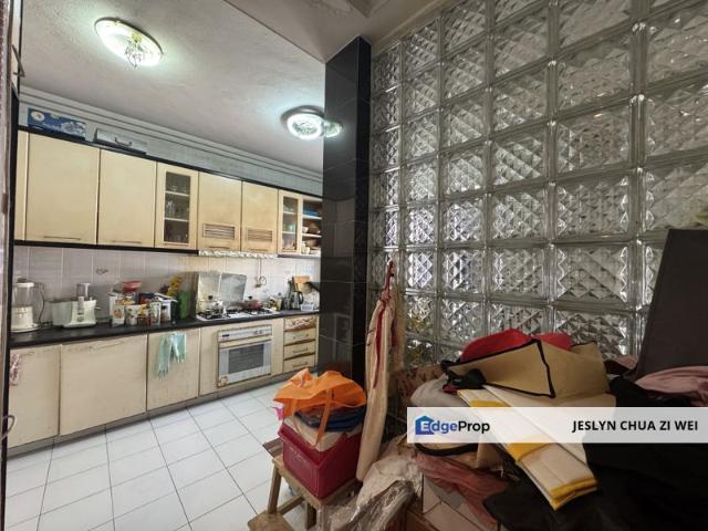 House for sale in Petaling, Subang Jaya