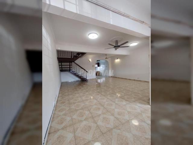 Apartment for rent in Petaling, Subang Jaya