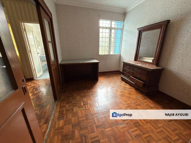 House for sale in Petaling, Subang Jaya