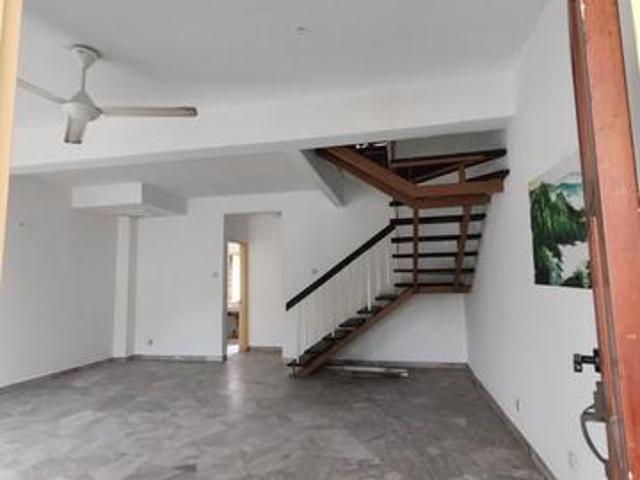 Terraced House for sale in Petaling, Subang Jaya