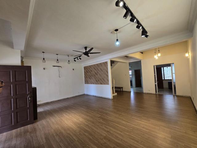 Terraced House for rent in Petaling, Subang Jaya