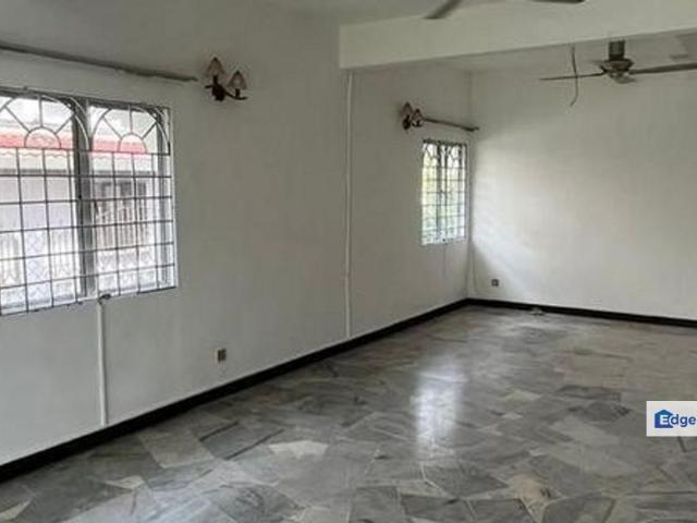 House for sale in Petaling, Subang Jaya