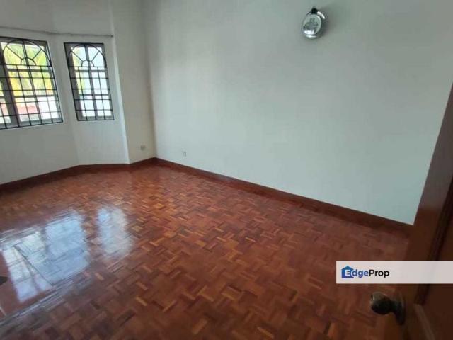 House for sale in Petaling, Subang Jaya