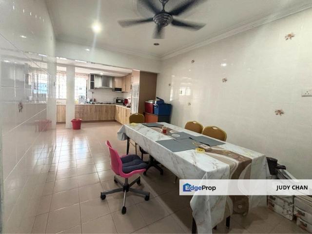 House for sale in Petaling, Subang Jaya