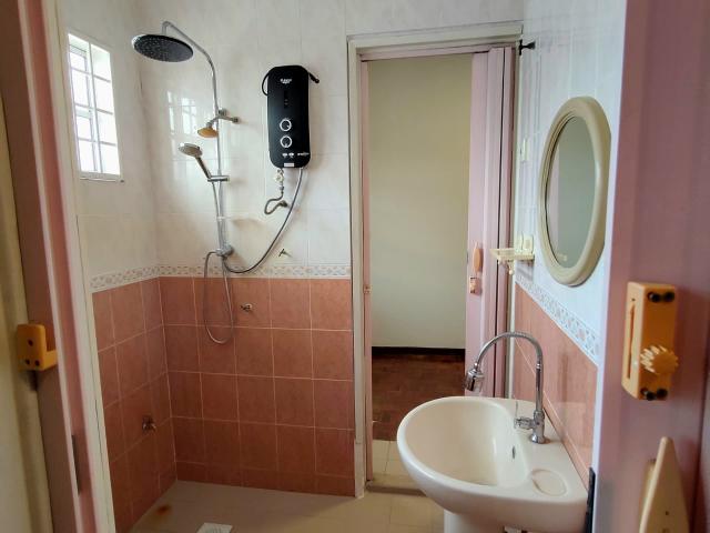 House for rent in USJ 6, Majlis Bandaraya Subang Jaya