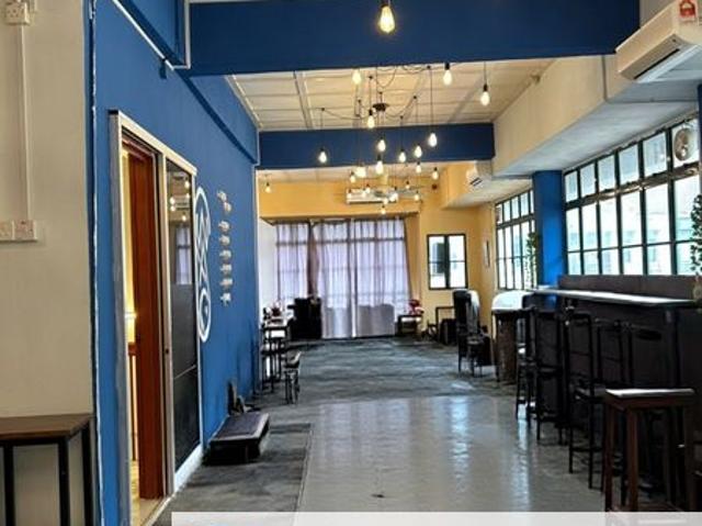 Shop for rent in Petaling, Subang Jaya