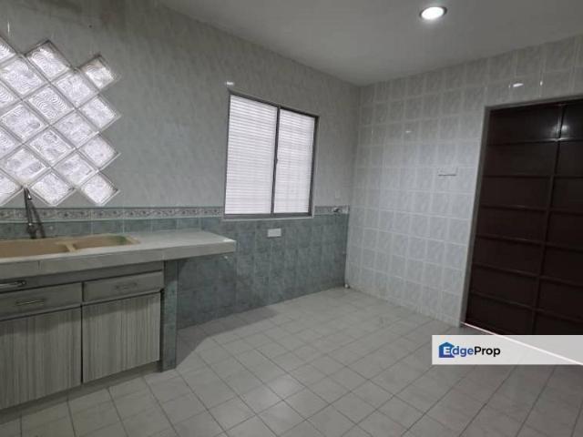House for sale in Petaling, Subang Jaya