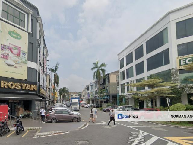 Shop for rent in Petaling Jaya, Petaling