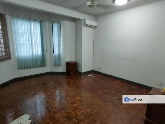 House for sale in Petaling, Subang Jaya