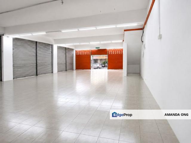 Shop for rent in Petaling, Subang Jaya