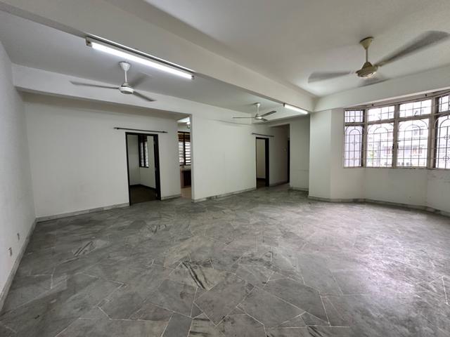 Apartment for sale in Petaling, Subang Jaya