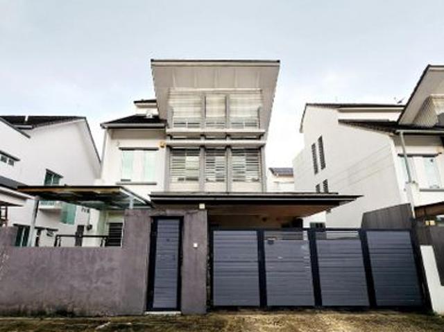 House for sale in Petaling, Subang Jaya