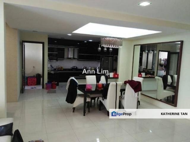 Condominium for sale in Petaling, Subang Jaya