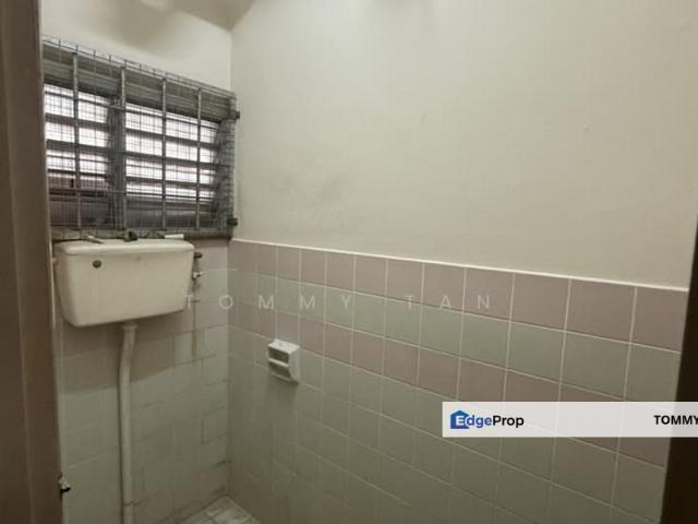 Shop for rent in Petaling, Subang Jaya