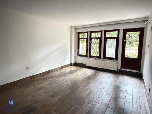 Üsküdar, İstanbul içerisinde kiralık mülk