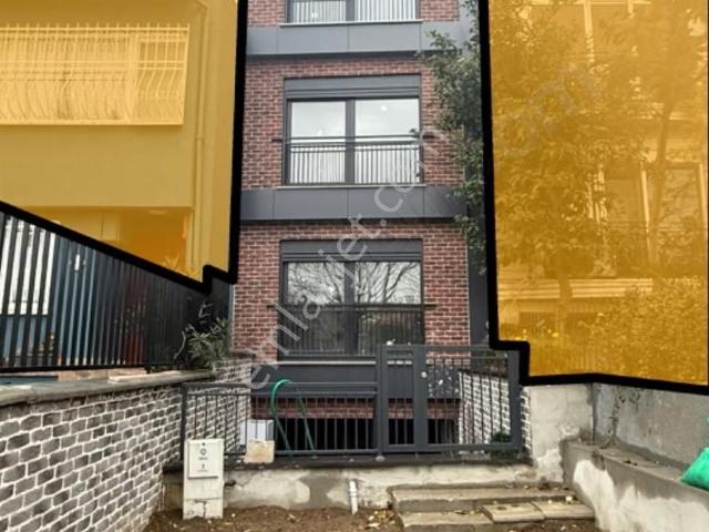 Üsküdar, İstanbul içerisinde satılık Villa