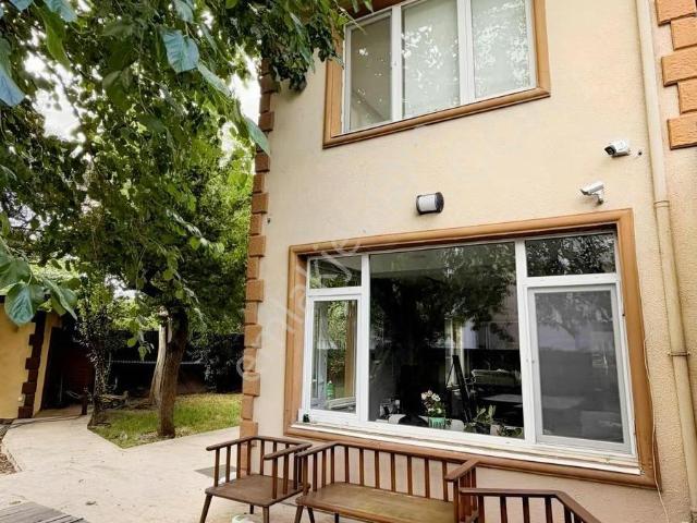 Üsküdar, İstanbul içerisinde satılık Villa