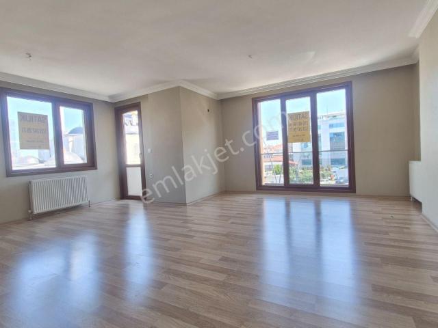 Üsküdar, İstanbul içerisinde kiralık mülk