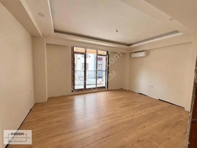 Cumhuriyet Mahallesi, Üsküdar içerisinde kiralık mülk