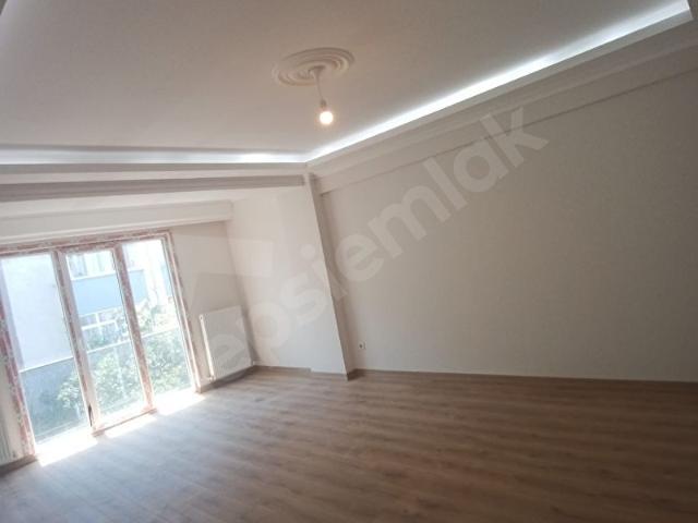 Üsküdar, İstanbul içerisinde satılık mülk