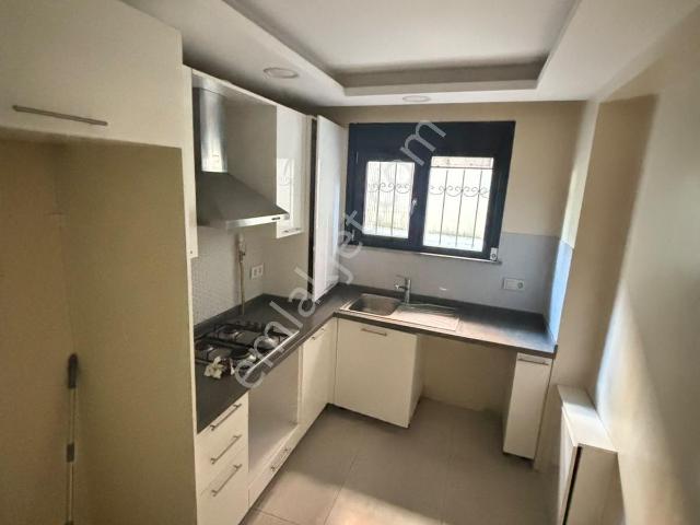 Üsküdar, İstanbul içerisinde kiralık mülk