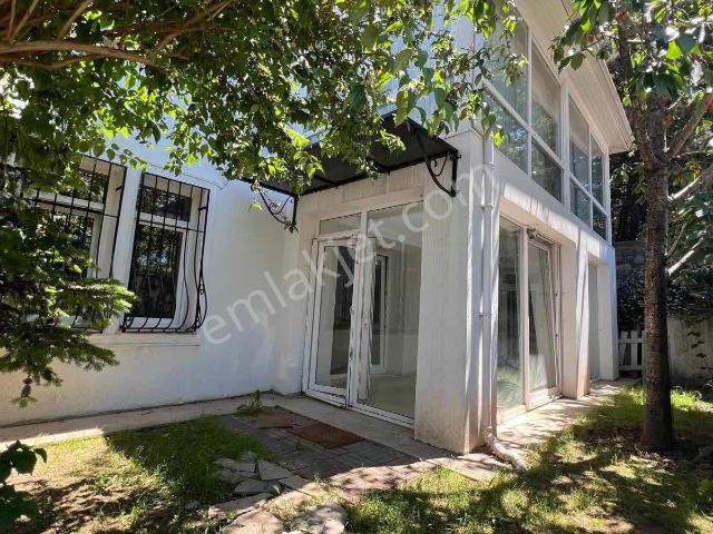 Üsküdar, İstanbul içerisinde kiralık mülk