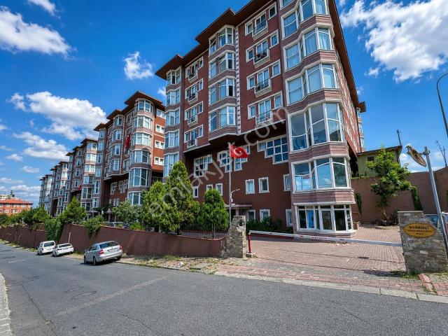 Üsküdar, İstanbul içerisinde satılık mülk