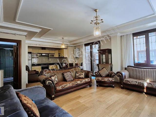 Üsküdar, İstanbul içerisinde kiralık mülk