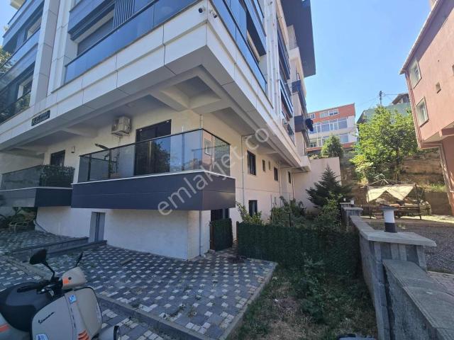 Güzeltepe Mahallesi, Üsküdar içerisinde kiralık mülk